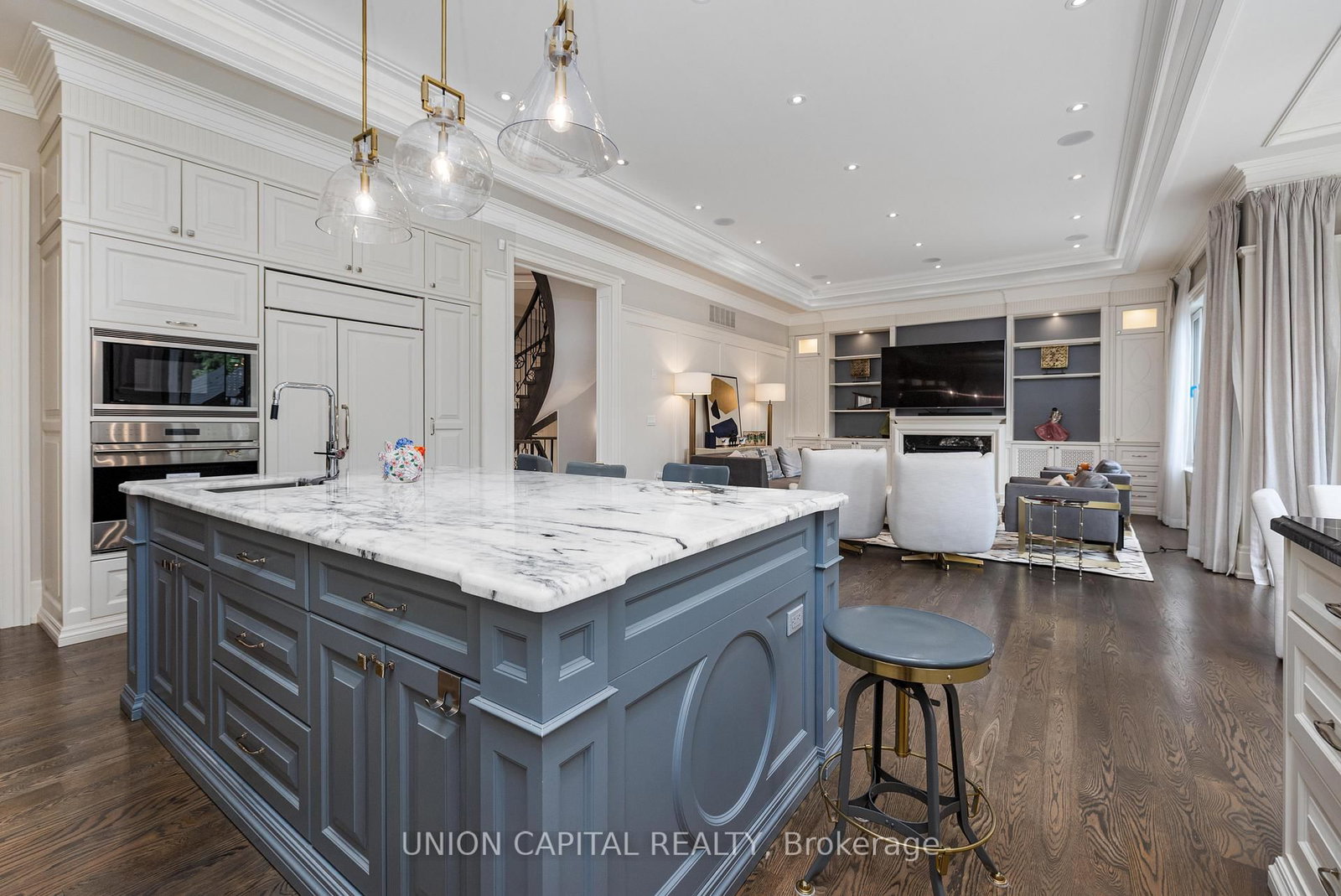 47 Bevdale Road • Toronto, ON photo 20