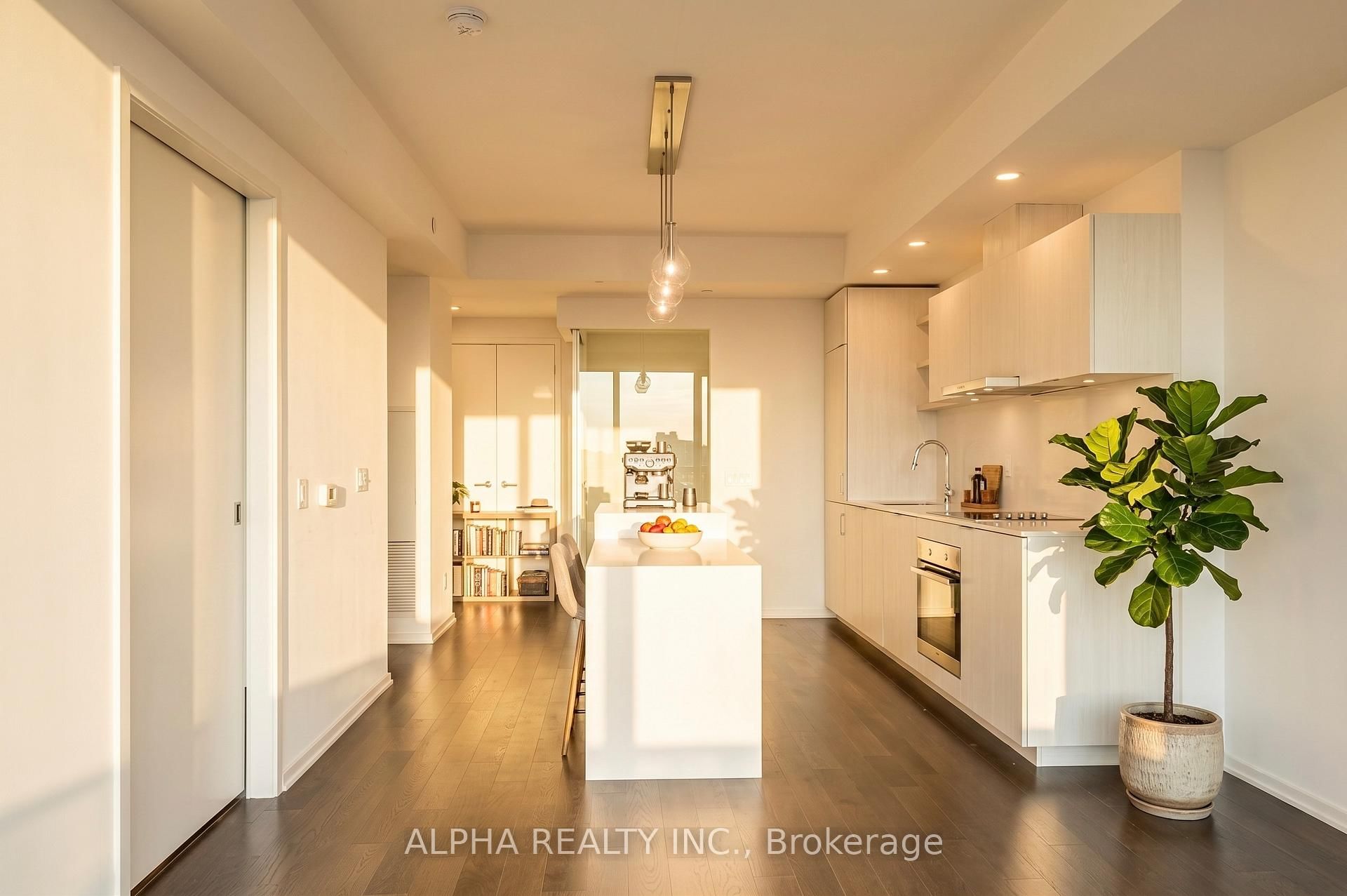 12 Bonnycastle Street, Unit 707