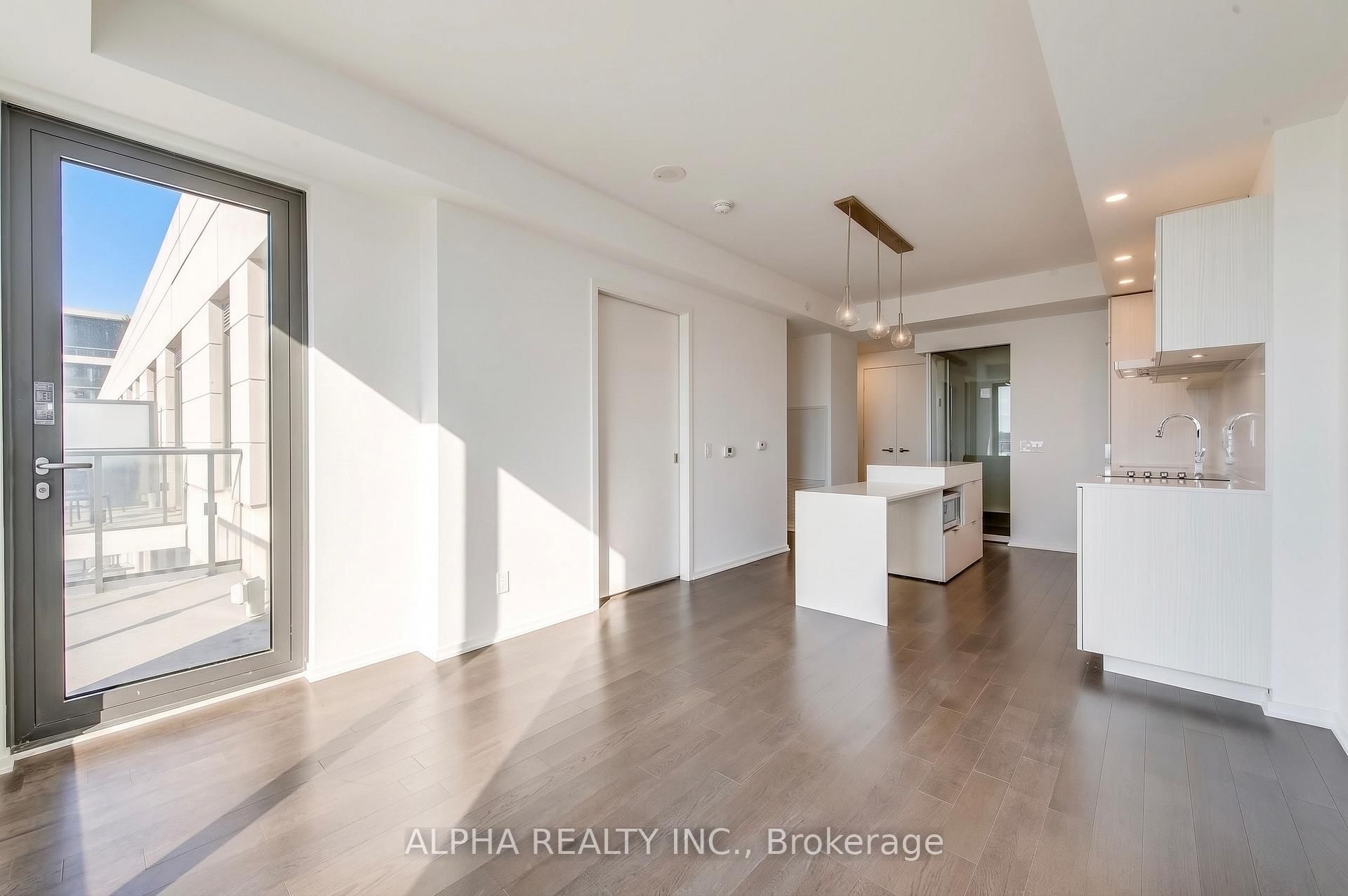 12 Bonnycastle Street, Unit 707