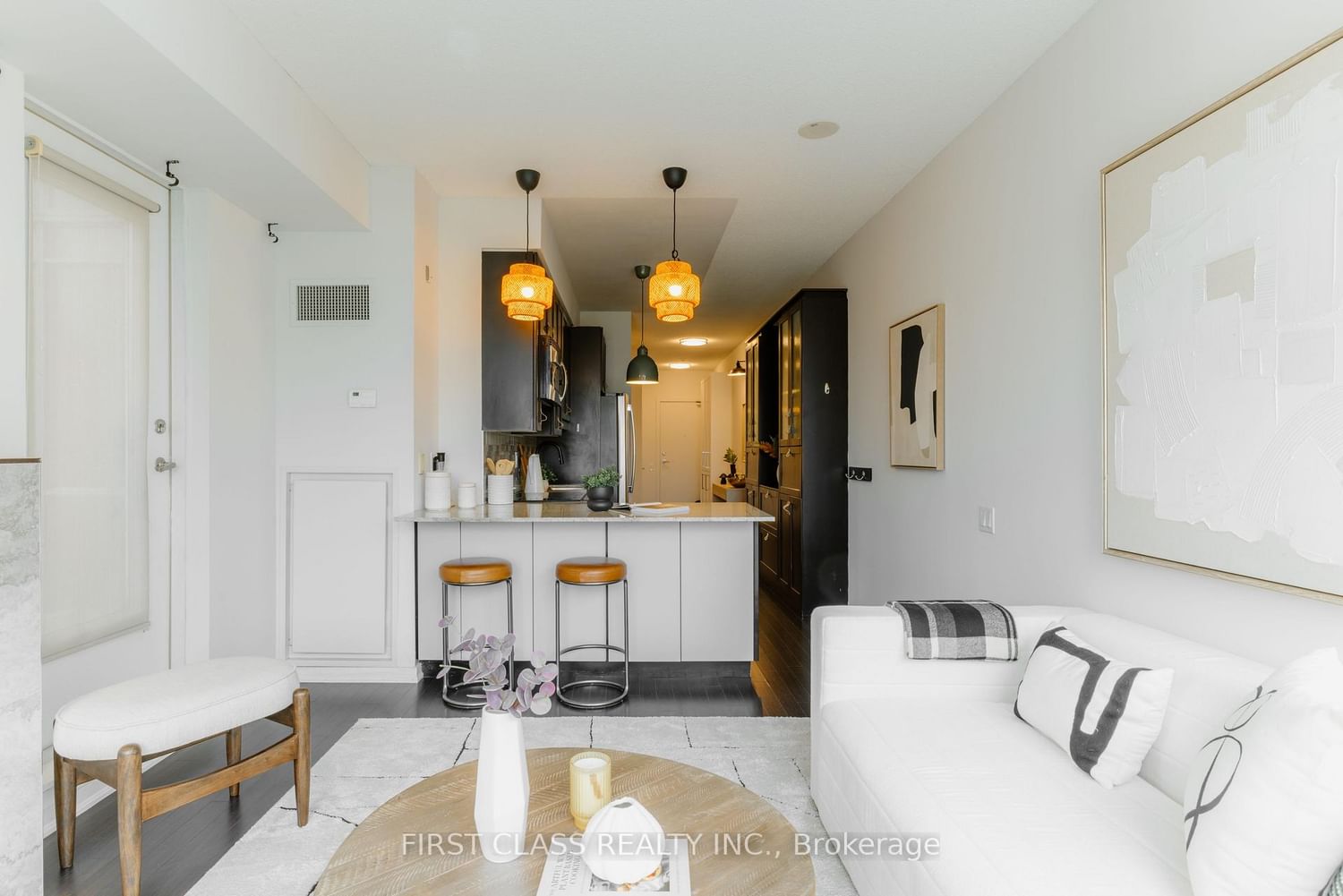 30 Canterbury Place, Unit 305