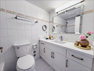 75 Graydon Hall Drive • #PH03 • Toronto, ON photo 8