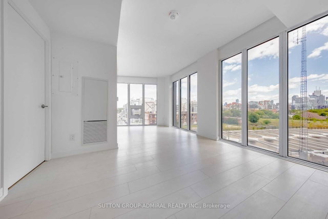 522 - 19 Western Battery Road