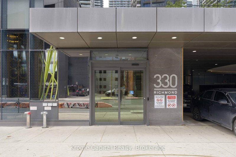 2615 - 330 Richmond Street W