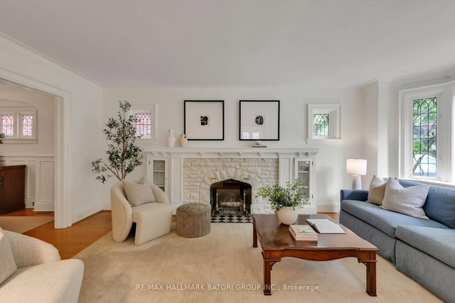 152 Hillhurst Boulevard