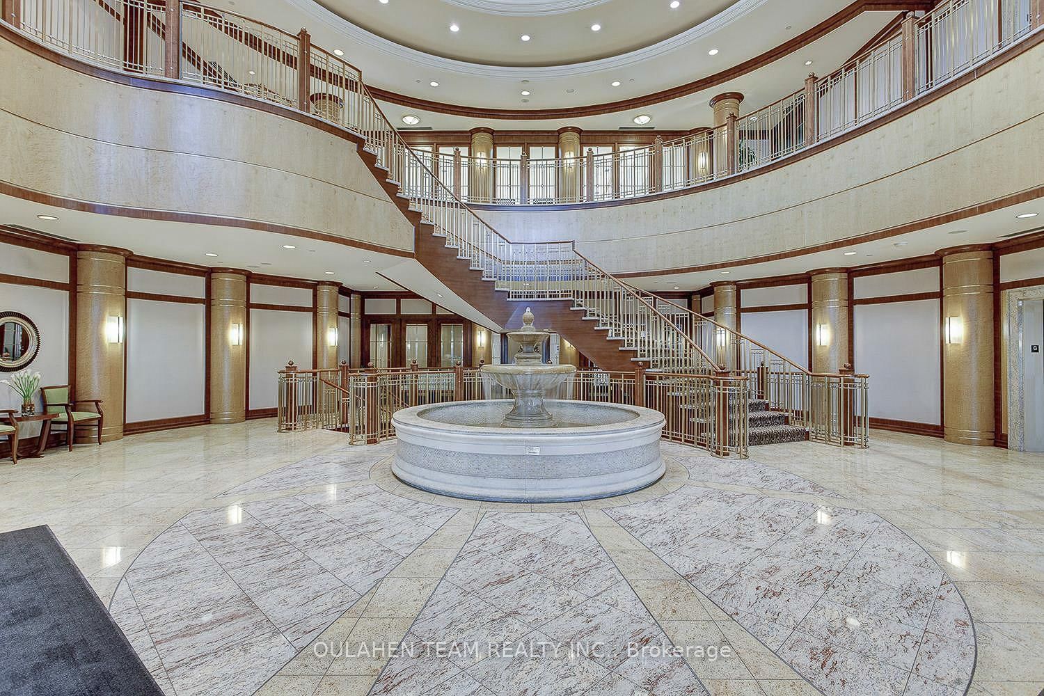 219 - 80 Harrison Garden Boulevard, Toronto 5