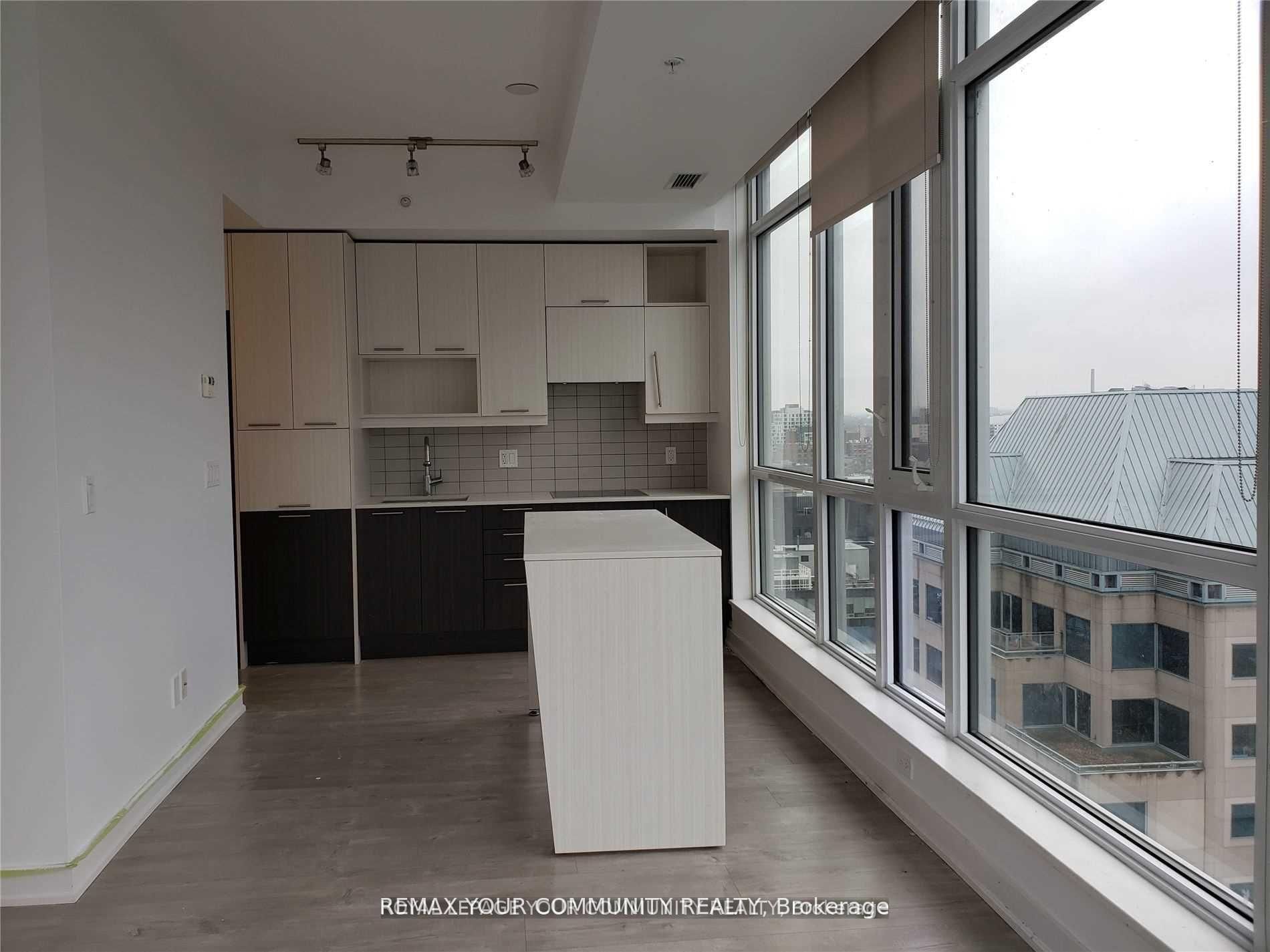 199 RICHMOND Street W, Unit 1602
