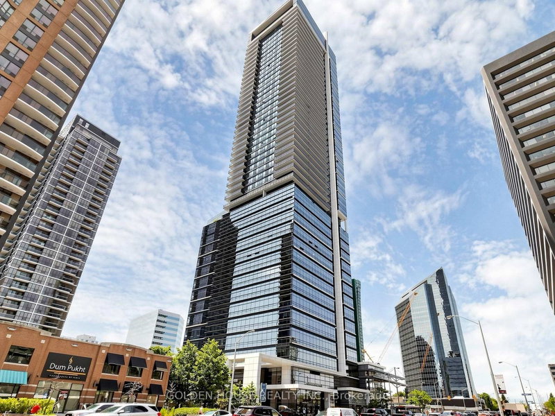 1718 - 5 Sheppard Avenue E