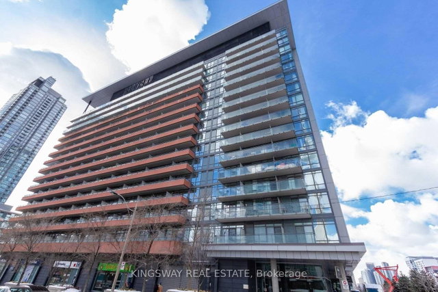 1111 - 4 Spadina Avenue