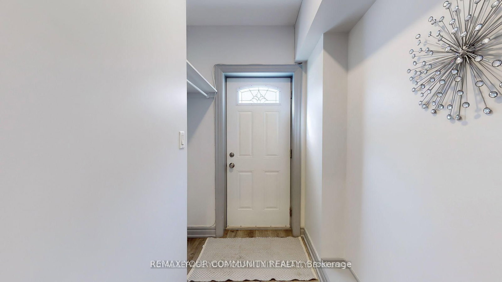 C - 586 Parliament Street, Toronto 2