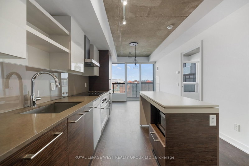 835 - 1030 King Street