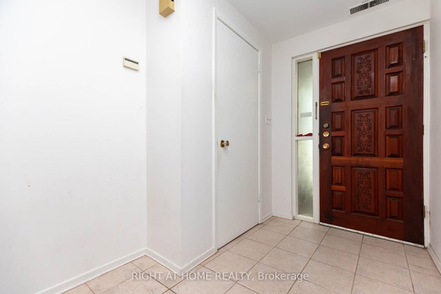 42 Vicora Linkway