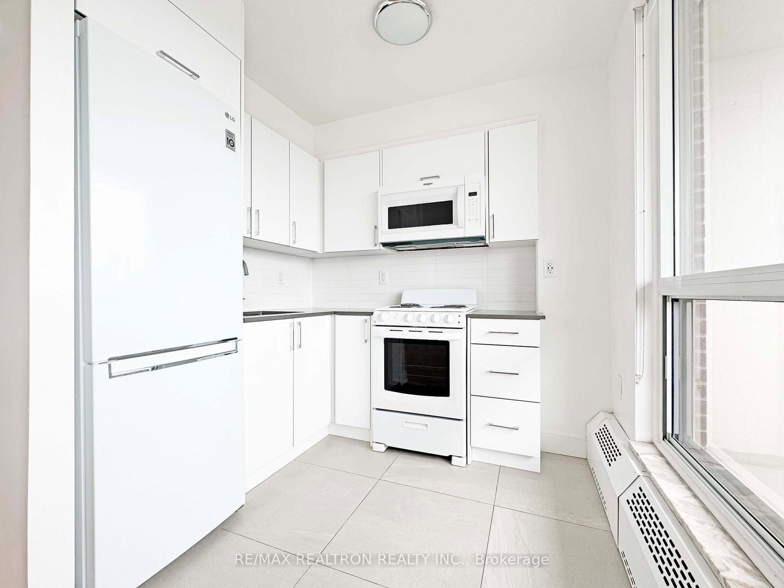 2107-666 Spadina Avenue, Toronto, ON, photo 5