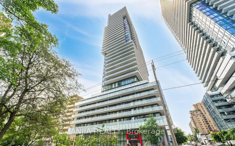 312 - 185 Roehampton Avenue