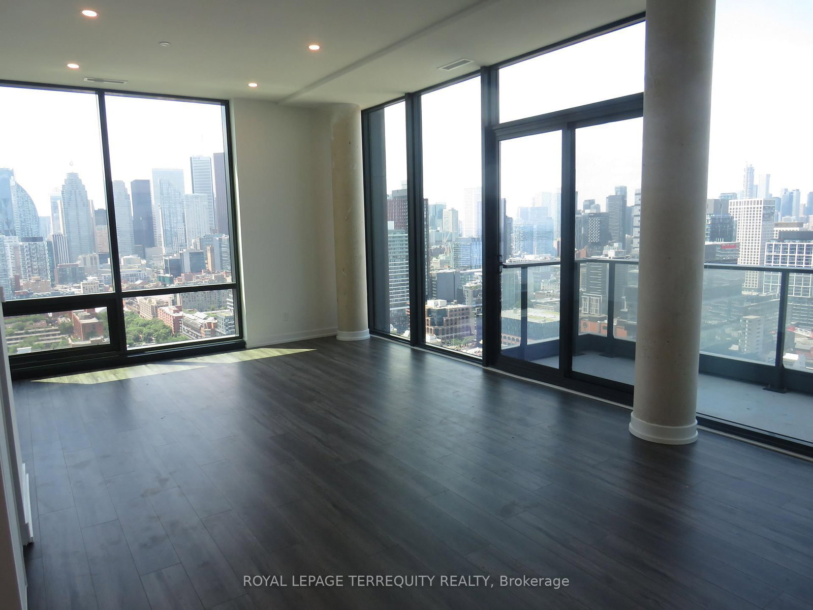 35 Parliament Street • #3304 • Toronto, ON photo 15