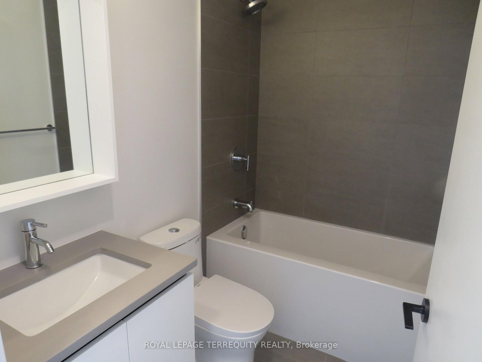 35 Parliament Street • #3304 • Toronto, ON photo 19