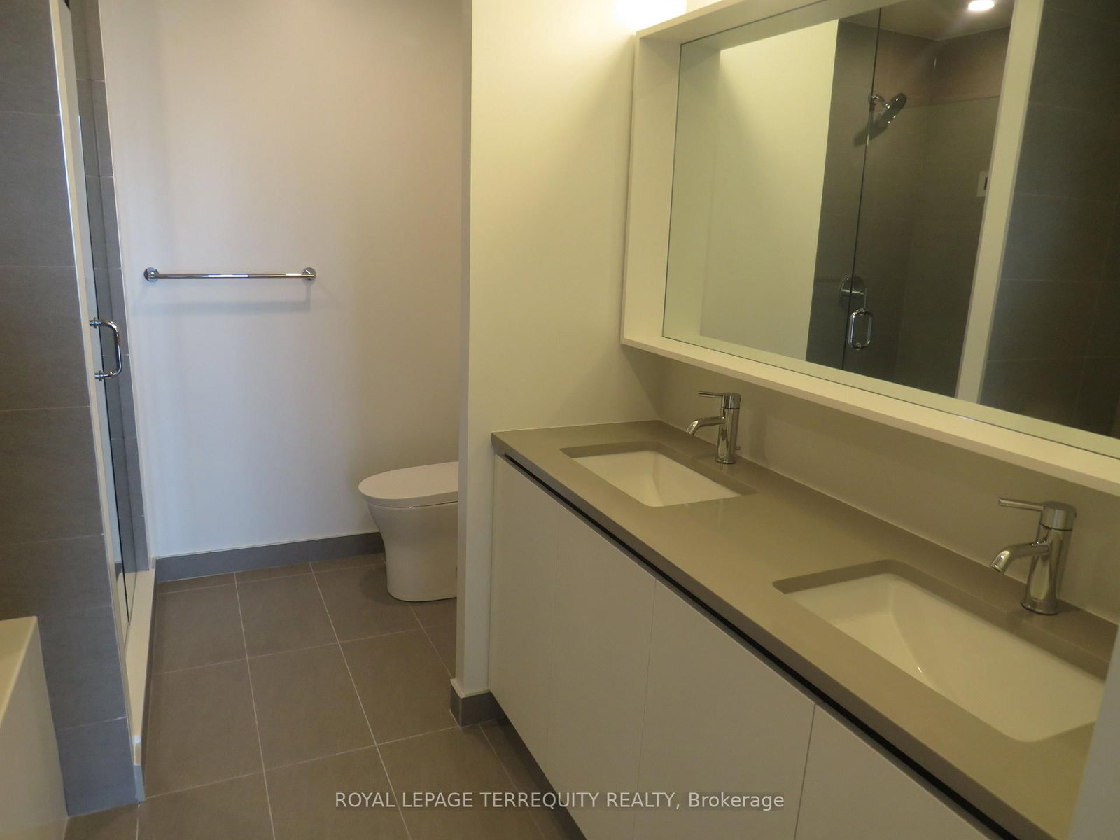 35 Parliament Street • #3304 • Toronto, ON photo 20