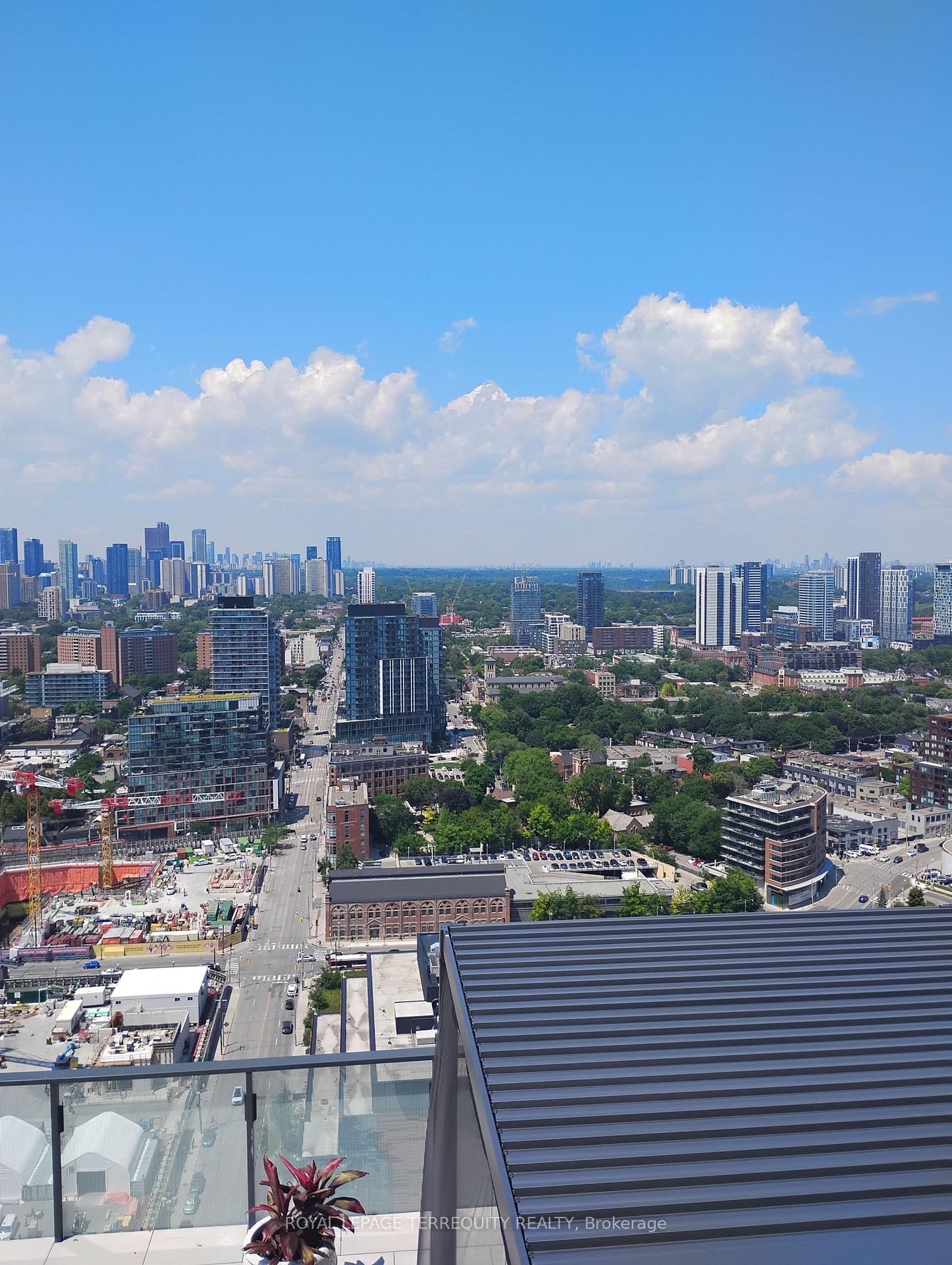 35 Parliament Street • #3304 • Toronto, ON photo 25