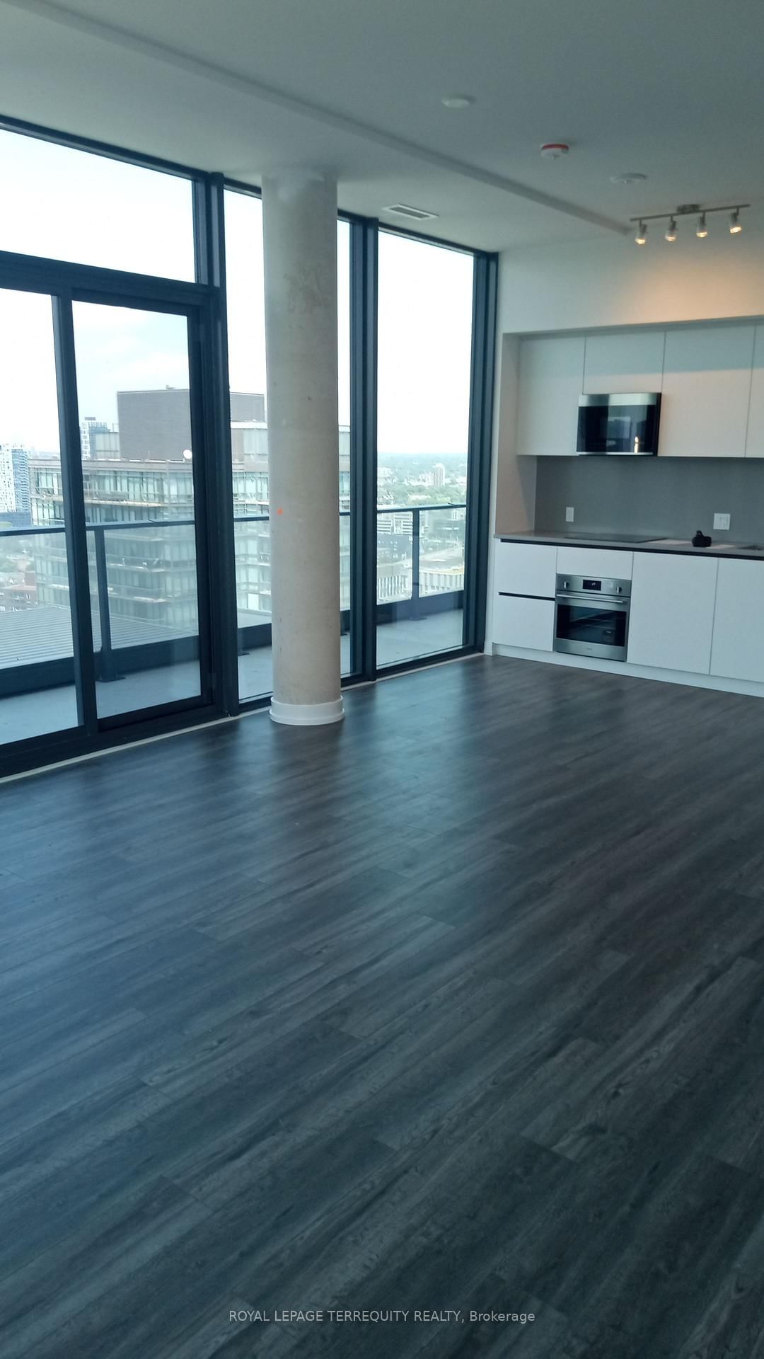 35 Parliament Street • #3304 • Toronto, ON photo 32