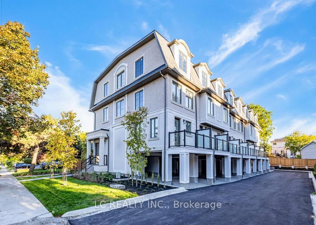 A02 - 241 Finch Avenue E
