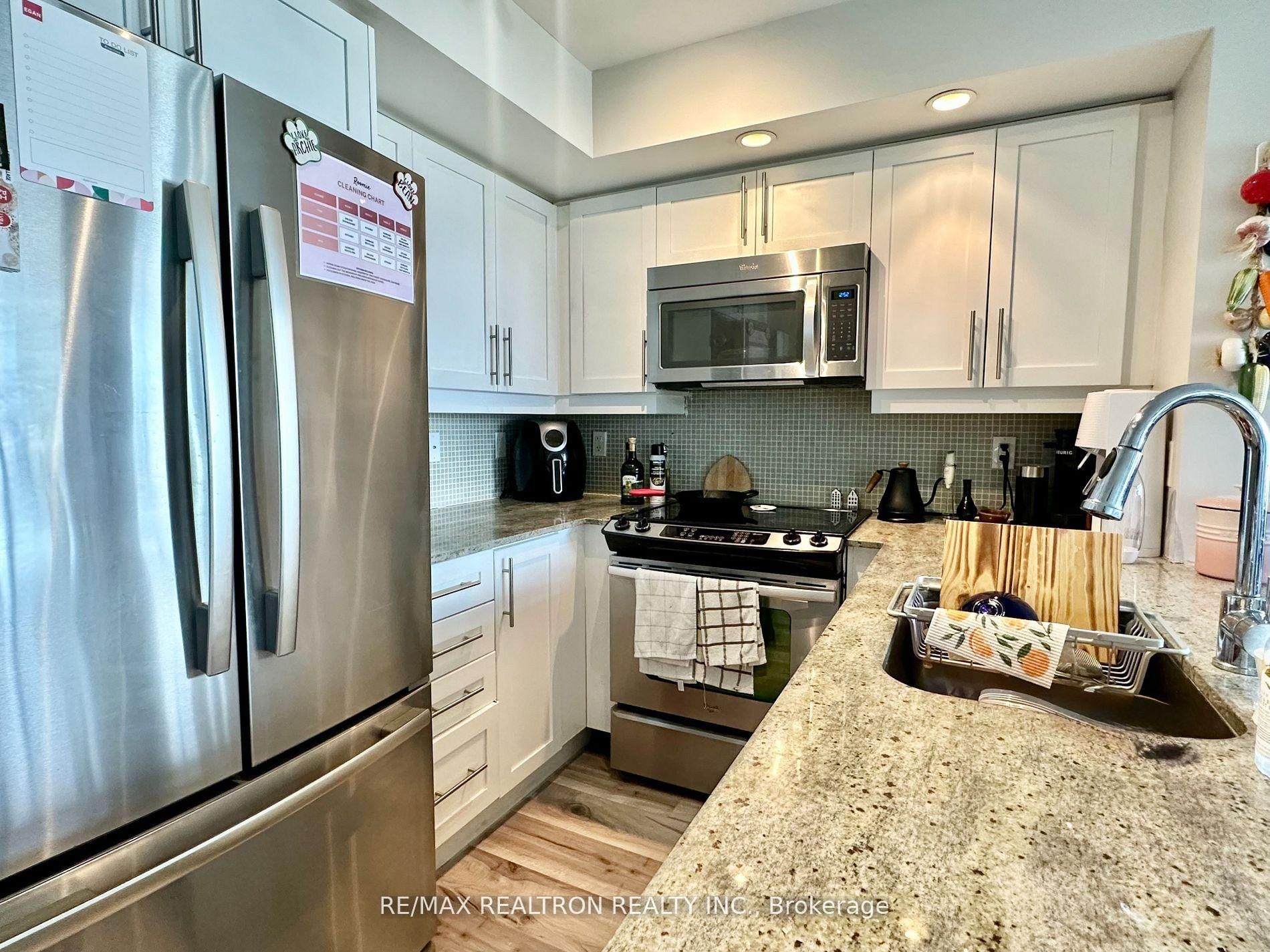 85 East Liberty Street, Unit 1006