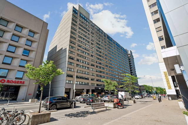 301 - 360 Bloor Street E