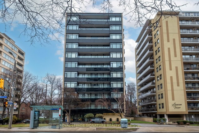 1105 - 575 Avenue Road