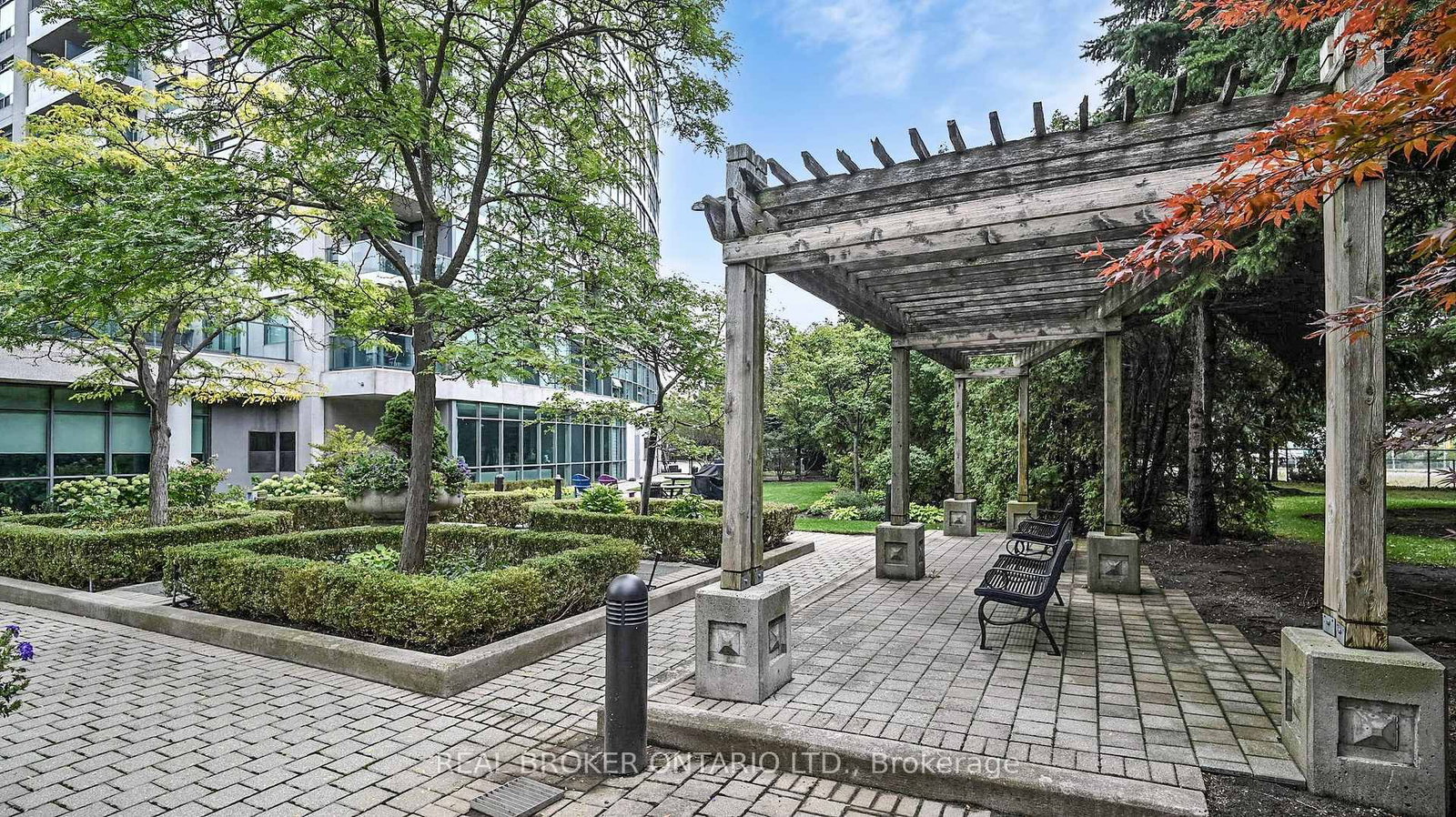 30 Harrison Garden Boulevard • #2705 • Toronto, ON photo 36