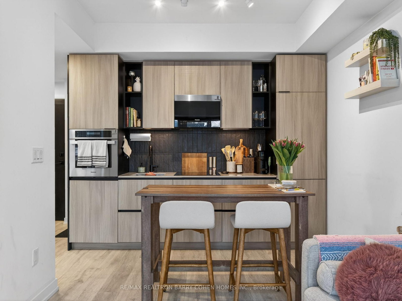 2 Augusta Avenue • #PH3 • Toronto, ON photo 9