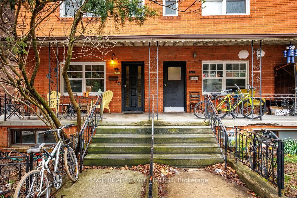 278 Crawford Street • Toronto, ON photo 2