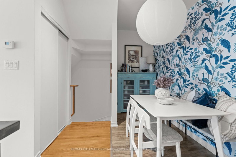 245 - 1496 Victoria Park Avenue