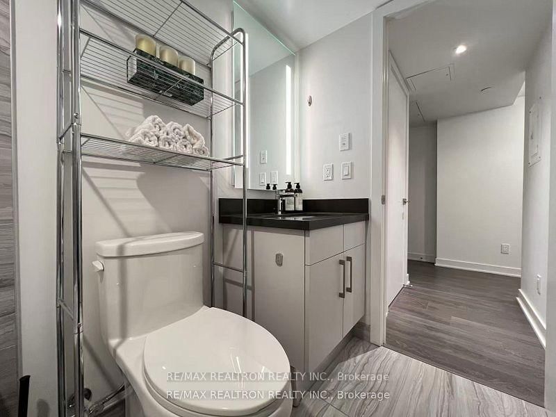 188 Cumberland Street • #1506 • Toronto, ON photo 14