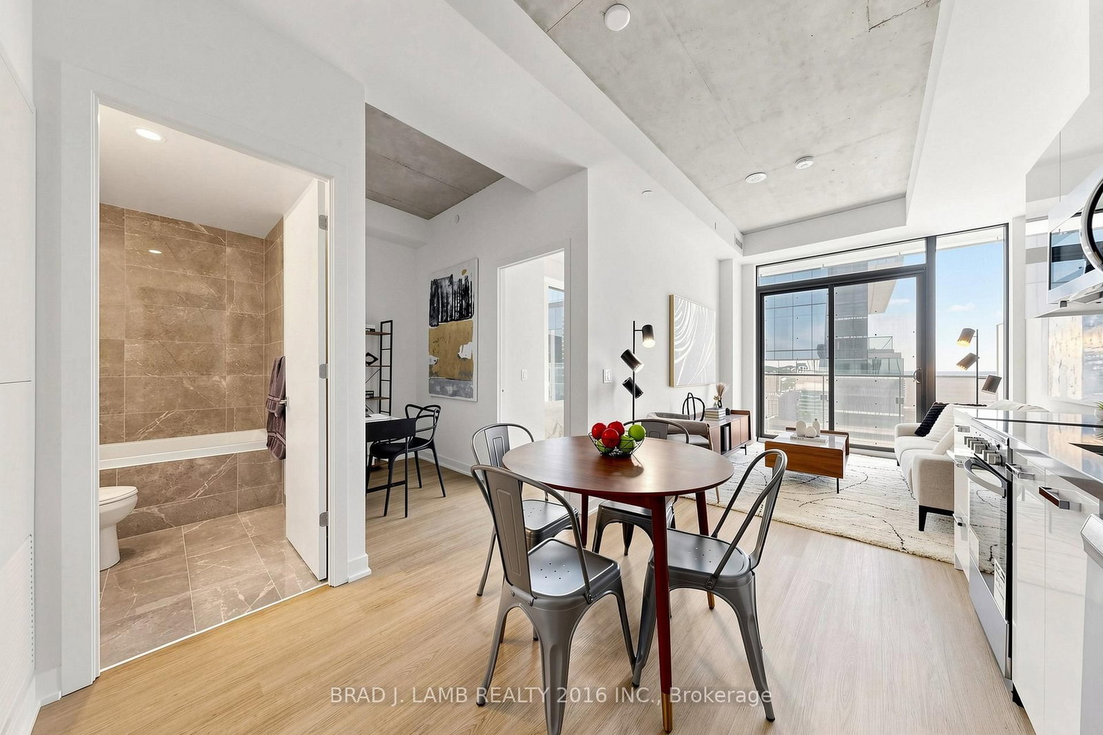 284 E King Street • #1602 • Toronto, ON photo 8