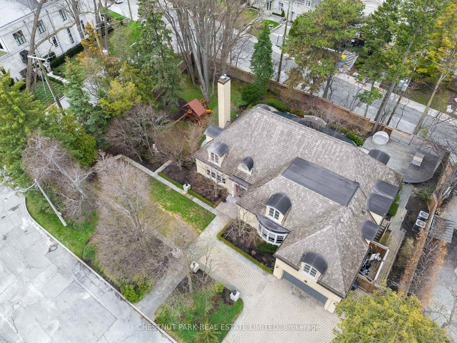 1 Glen Edyth Place • Toronto, ON photo 36