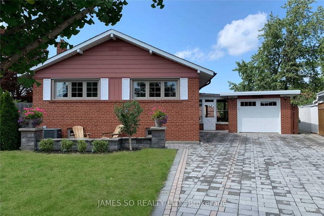 Main Floor - 10 Mere Court