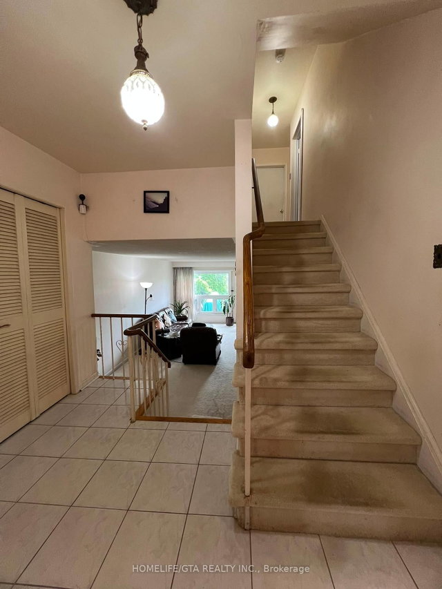 70 Tanjoe Crescent