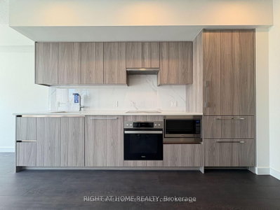Unit 315 — 1 Concord Cityplace Way — photo 5