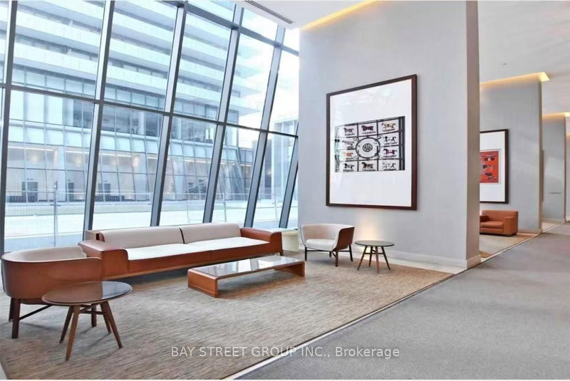 902 - 50 Charles Street E