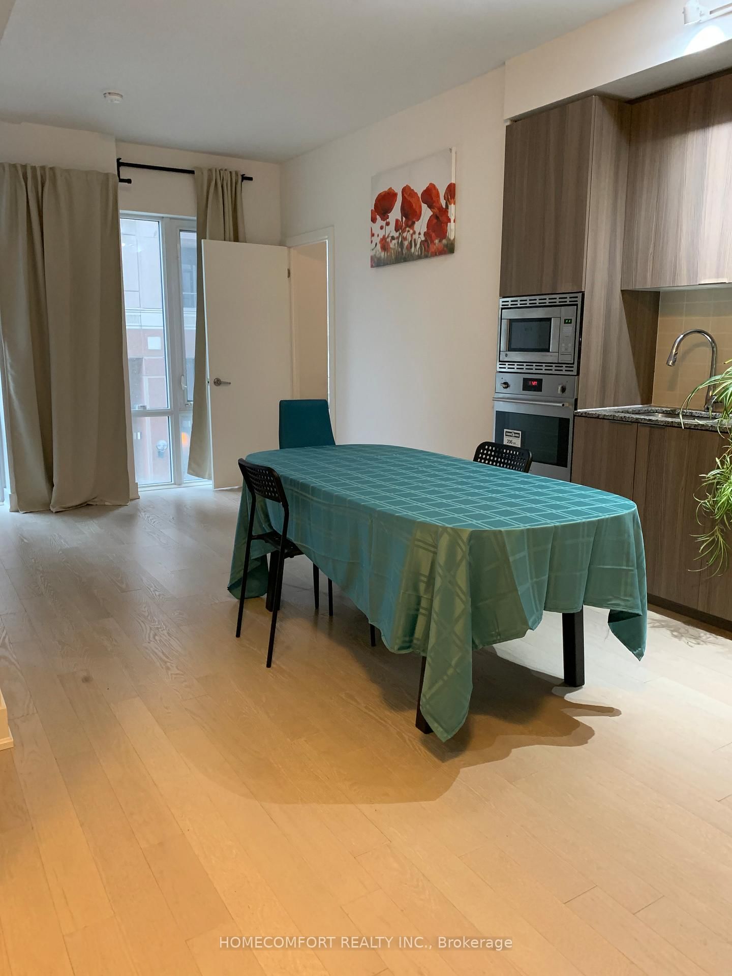 955 Bay Street, Unit 205