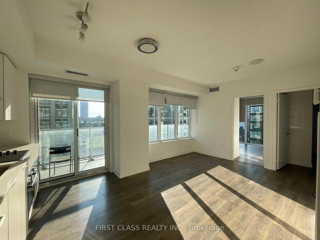 810 - 99 Broadway Avenue