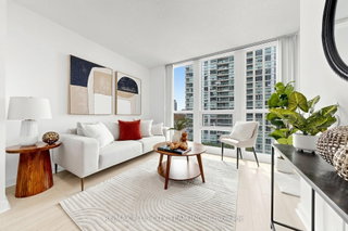 1206 - 18 Harbour Street