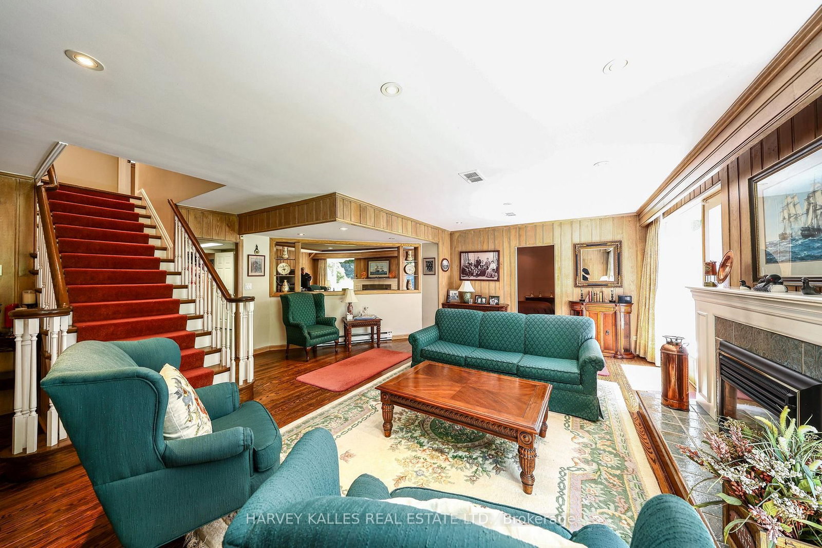 176 Old Yonge Street • Toronto, ON photo 35