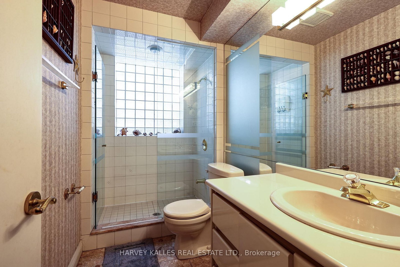 176 Old Yonge Street • Toronto, ON photo 42