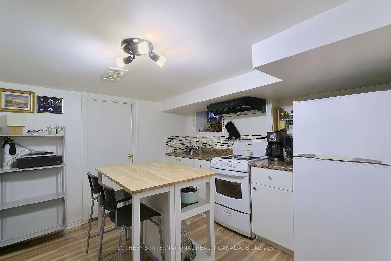1155 Davenport Road • Toronto, ON photo 15