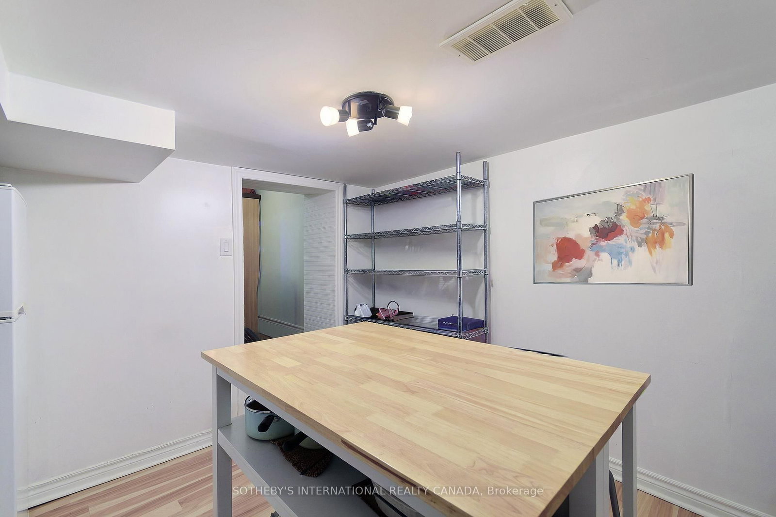 1155 Davenport Road • Toronto, ON photo 17