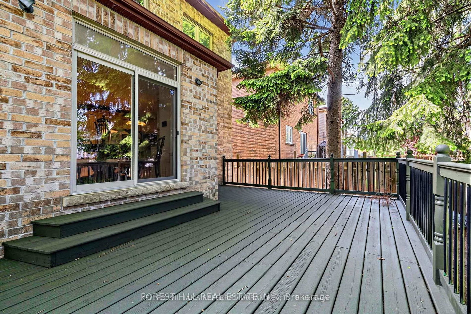 131 Estelle Avenue • Toronto, ON photo 39