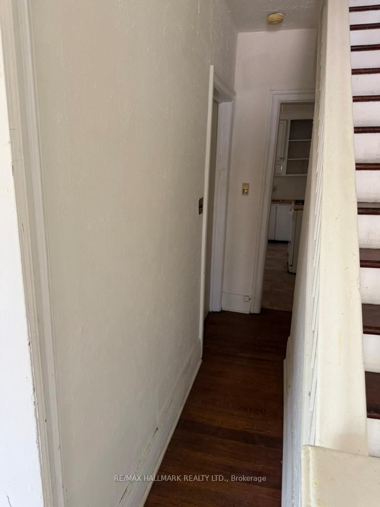 73 Hocken Avenue • Toronto, ON photo 7