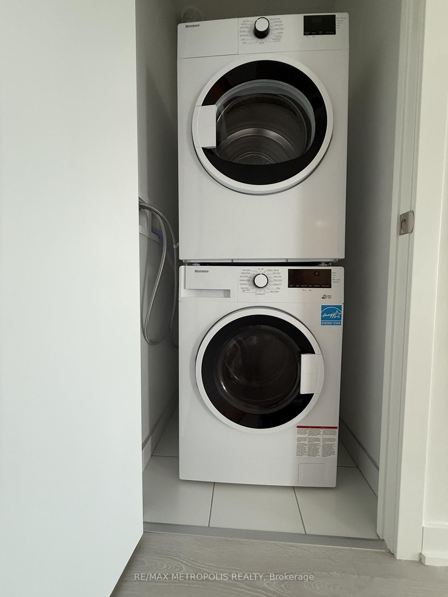 5 Quarrington Lane, Unit 3310