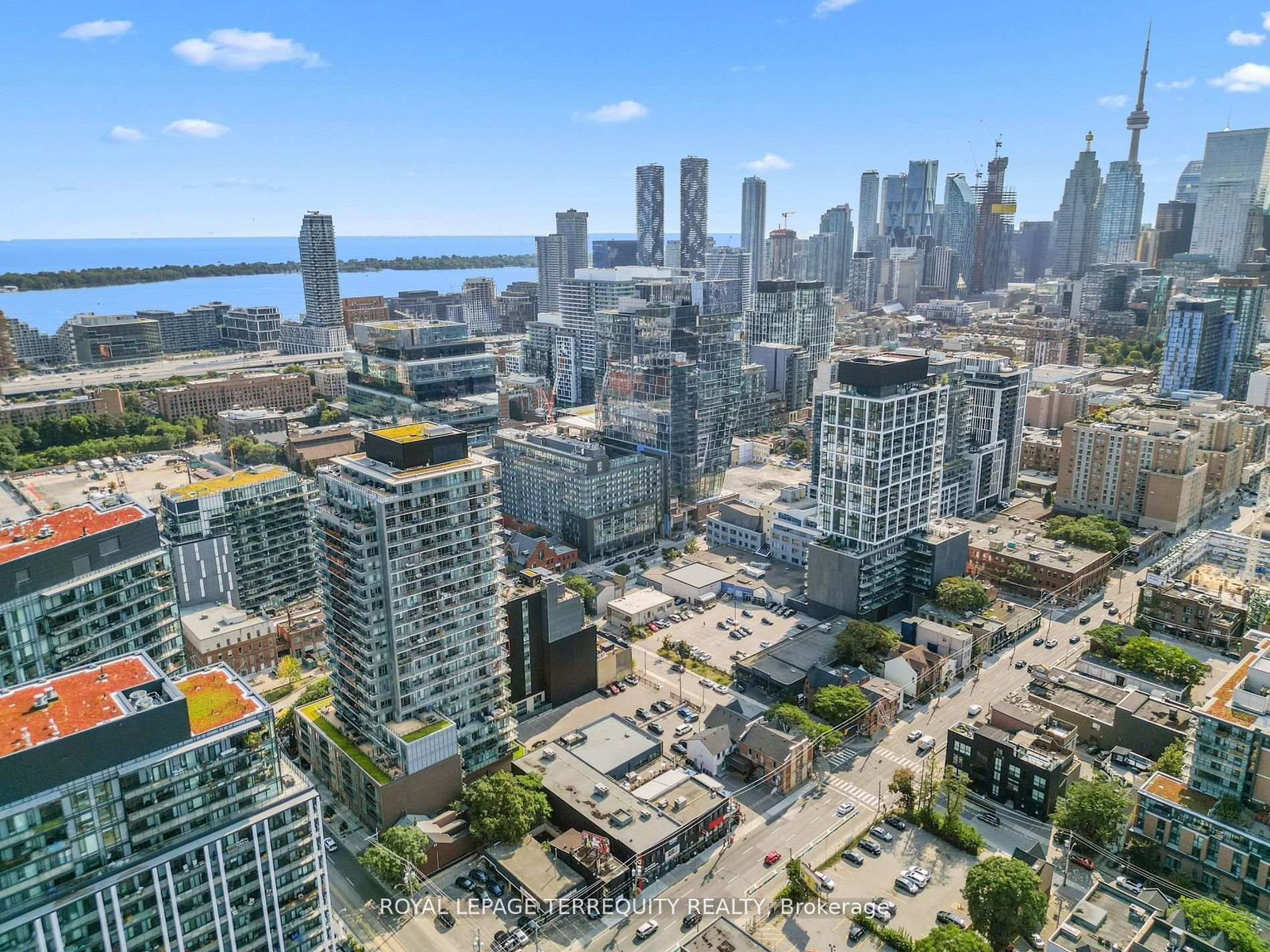 1808-120 Parliament Street, Toronto, ON