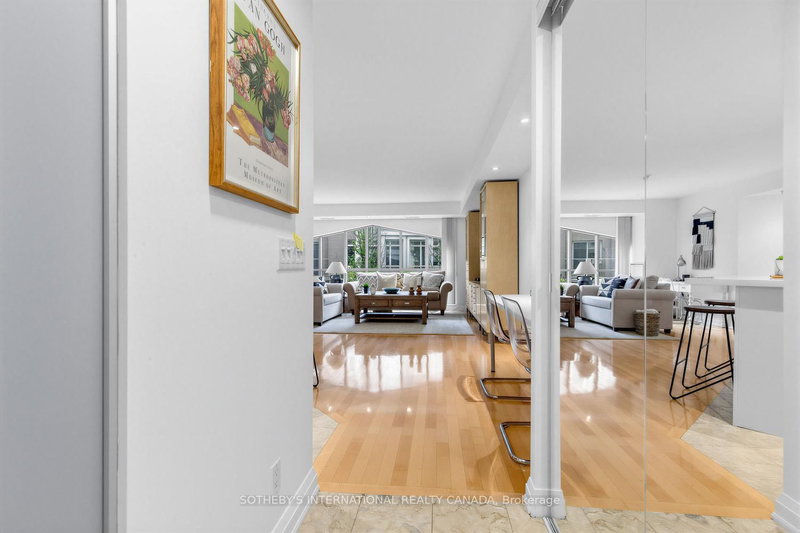 207 - 3 Mcalpine Street