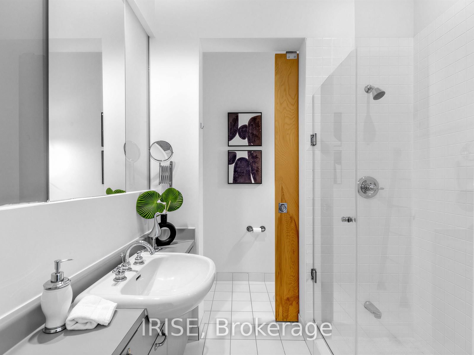 155 Dalhousie Street • #921 • Toronto, ON photo 26